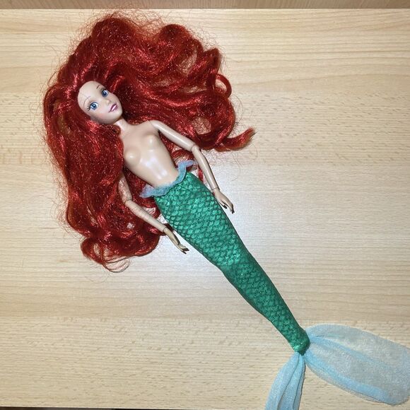 Disney Store Classic Little Mermaid ARIEL Doll Figure Articulated Princess - Picture 3 of 5